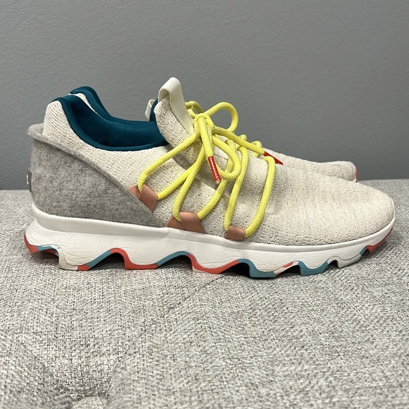 Sorel Kinetic Lace Sneaker Sea Salt SOLD OUT Used Dirty Size 9.5 Multi colored - Picture 5 of 10